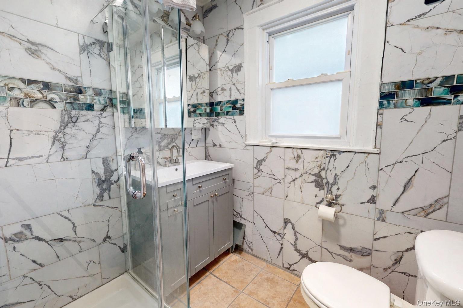 9456 199th Street, Hollis, NY 11423