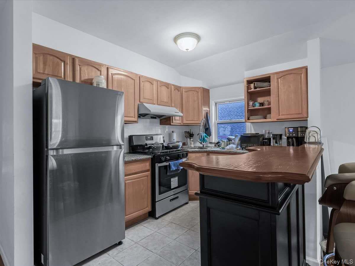 34-32 205th Street, Bayside, NY 11361