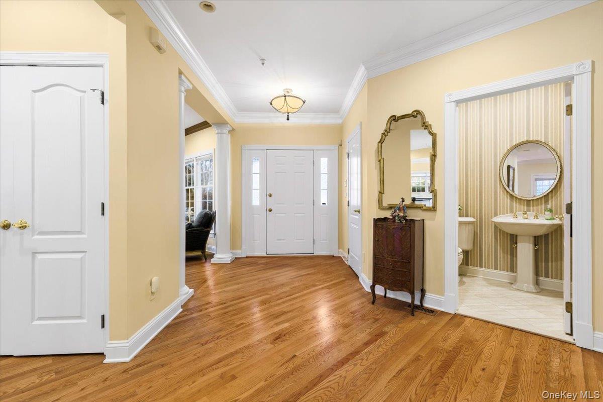 51 Club Pointe Drive, White Plains, NY 10605