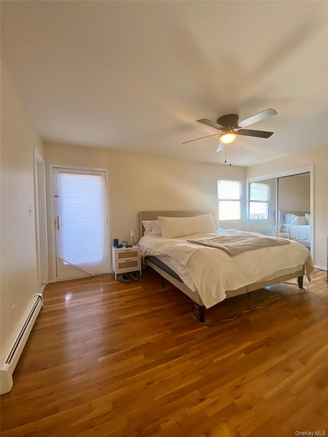 641 E Olive Street # upper, Long Beach, NY 11561