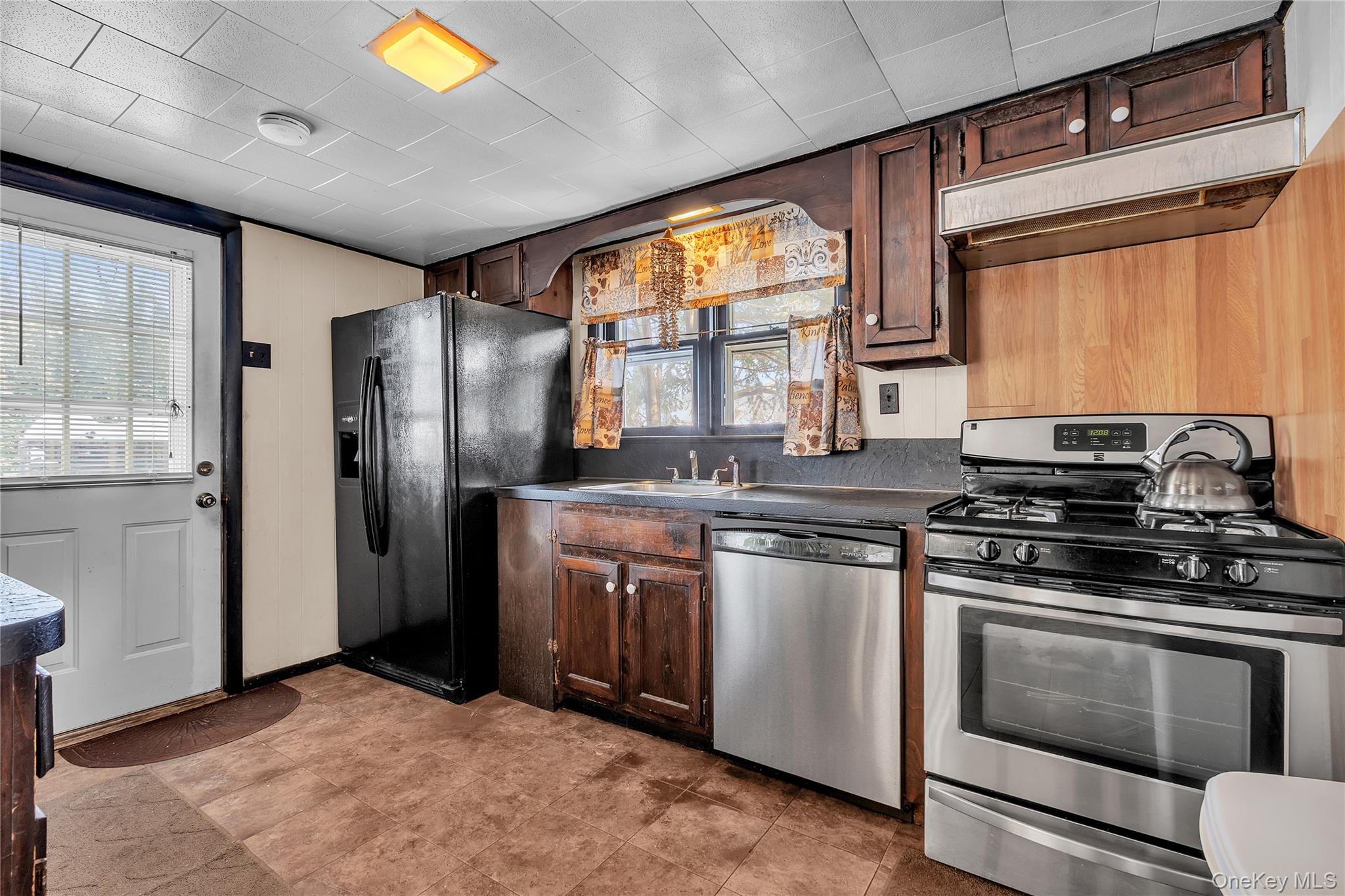 956 Paulding Street, Peekskill, NY 10566