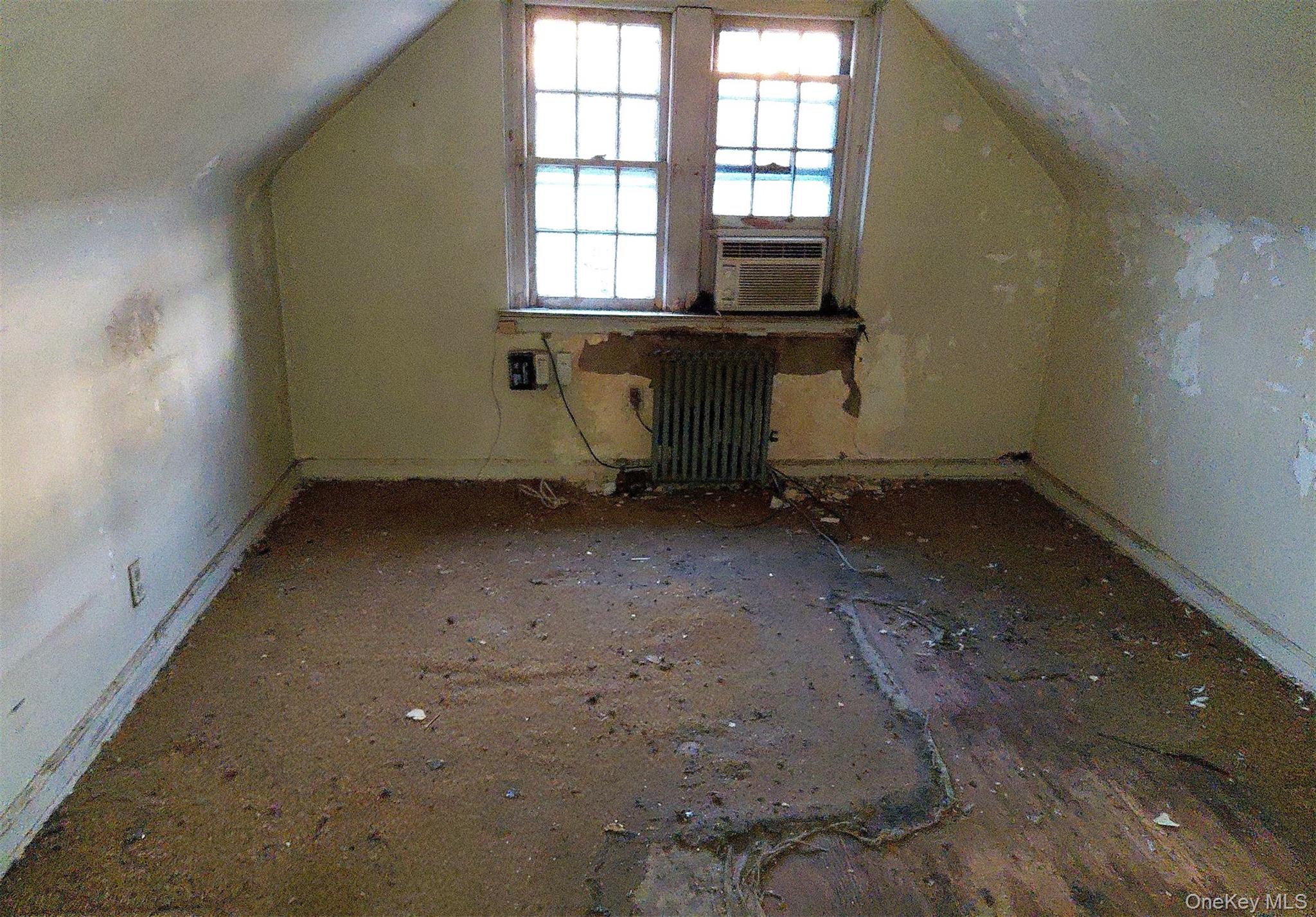 130-31 218th Street, Laurelton, NY 11413