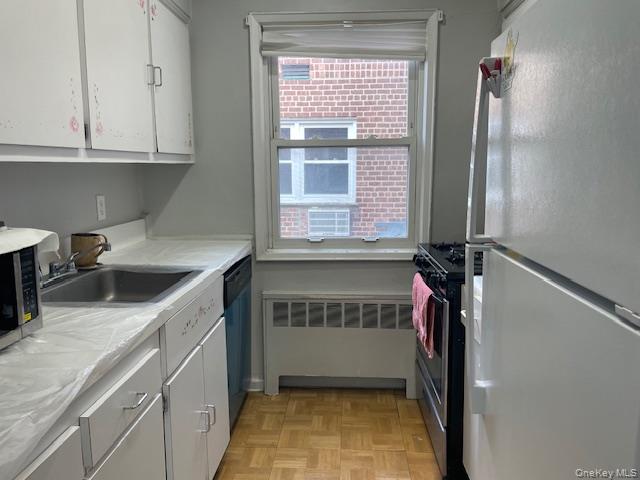 553 Central Avenue # 19B, Cedarhurst, NY 11516