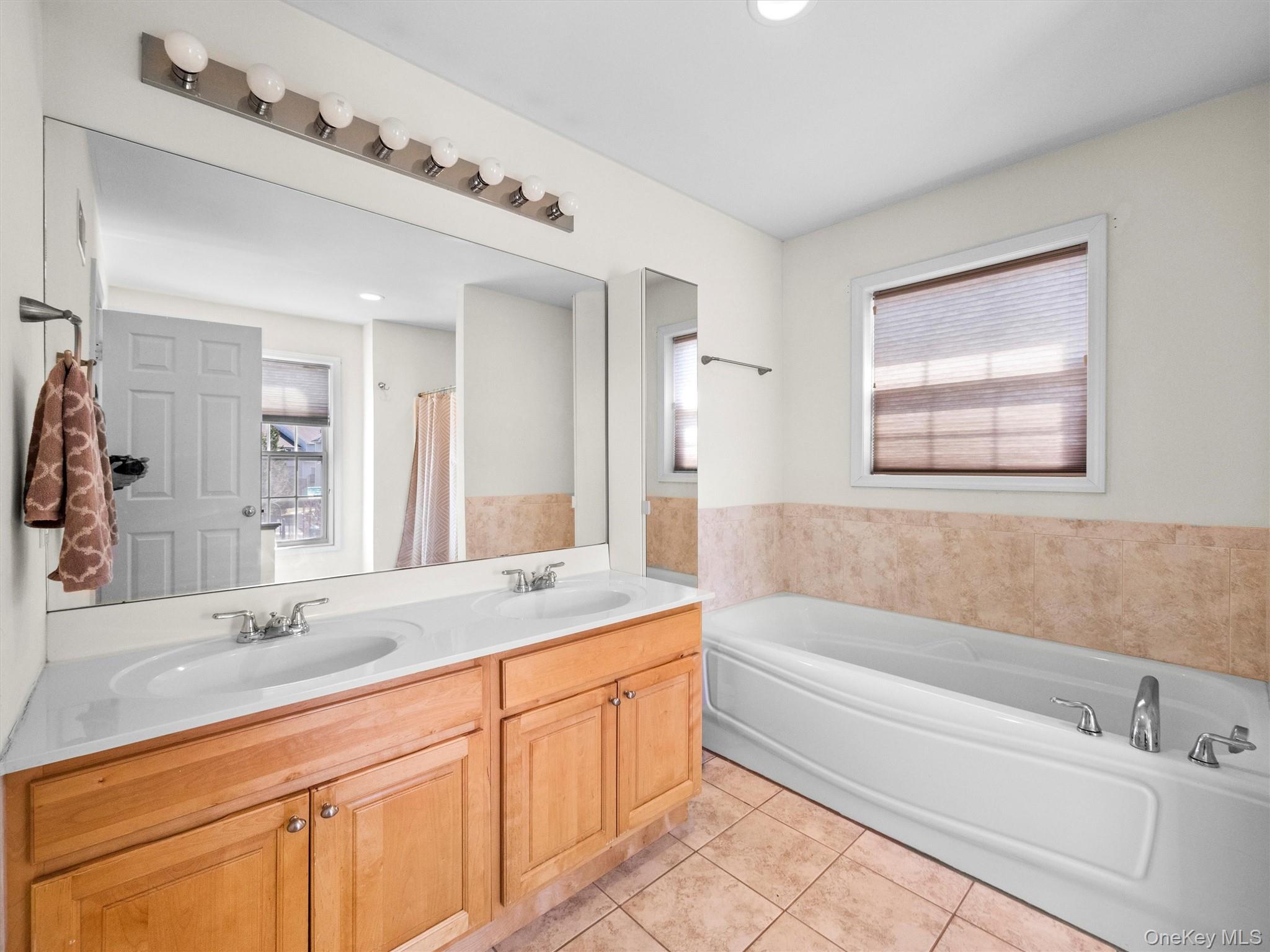 10 Silas Seaman Street, Monroe, NY 10950