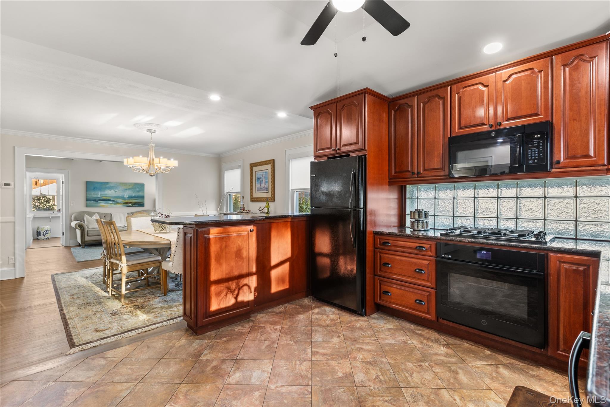 26 Community Road, Bay Shore, NY 11706