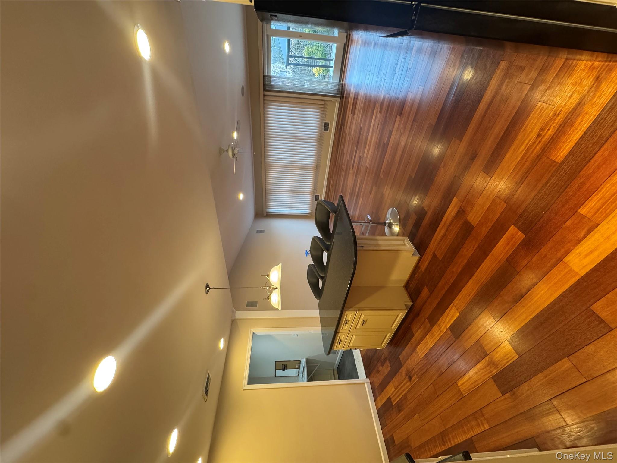 1125 7th Street, West Babylon, NY 11704