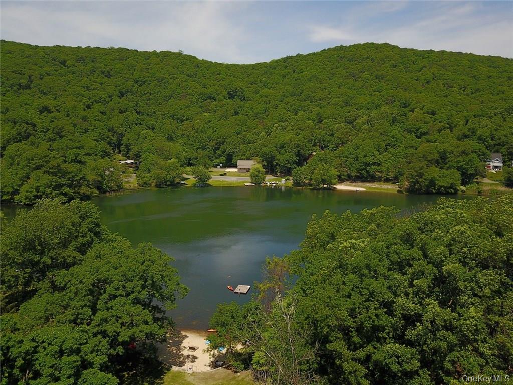 21 Bird Hill Road, Tomkins Cove, NY 10986