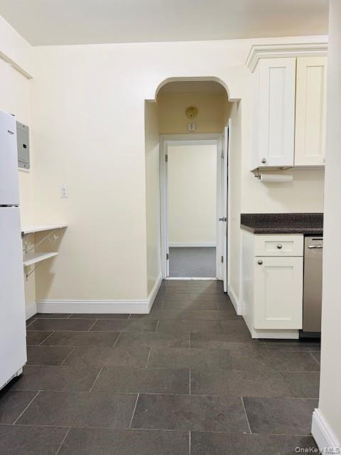 92-05 Whitney Avenue # A27, Elmhurst, NY 11373