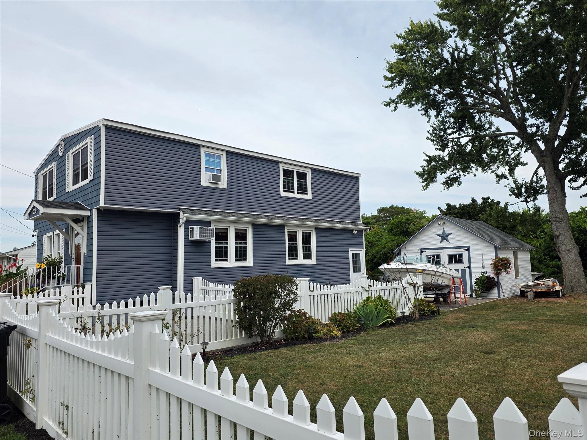 1405 Ohio Avenue, Bay Shore, NY 11706