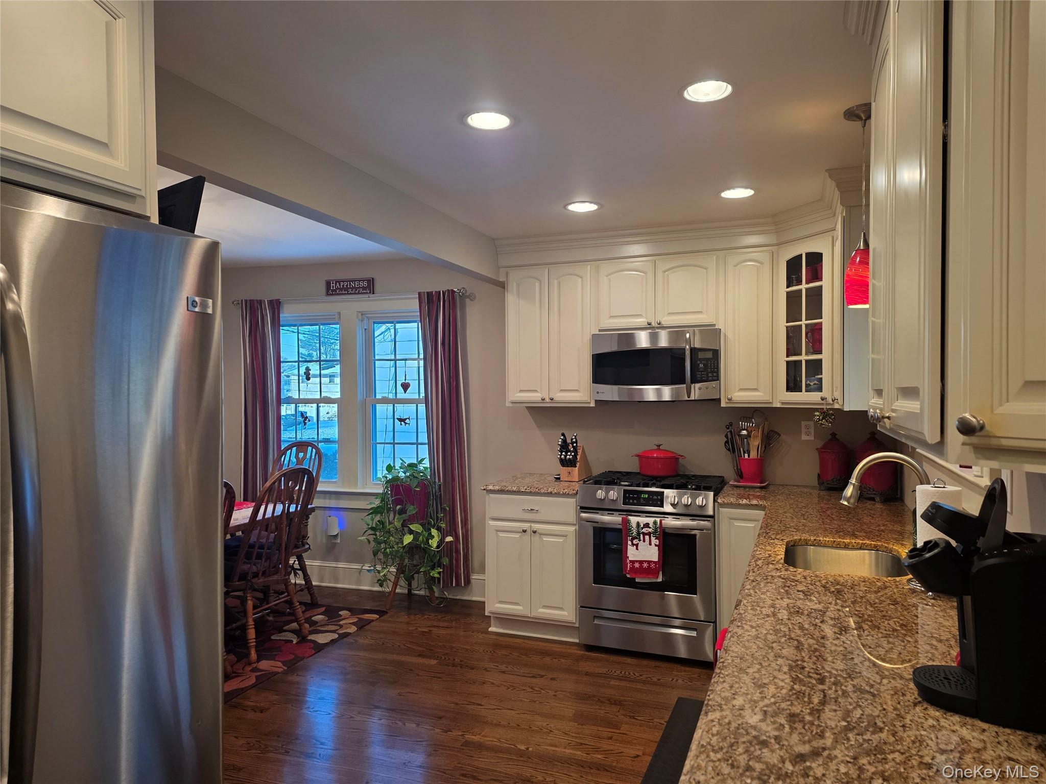 1405 Ohio Avenue, Bay Shore, NY 11706