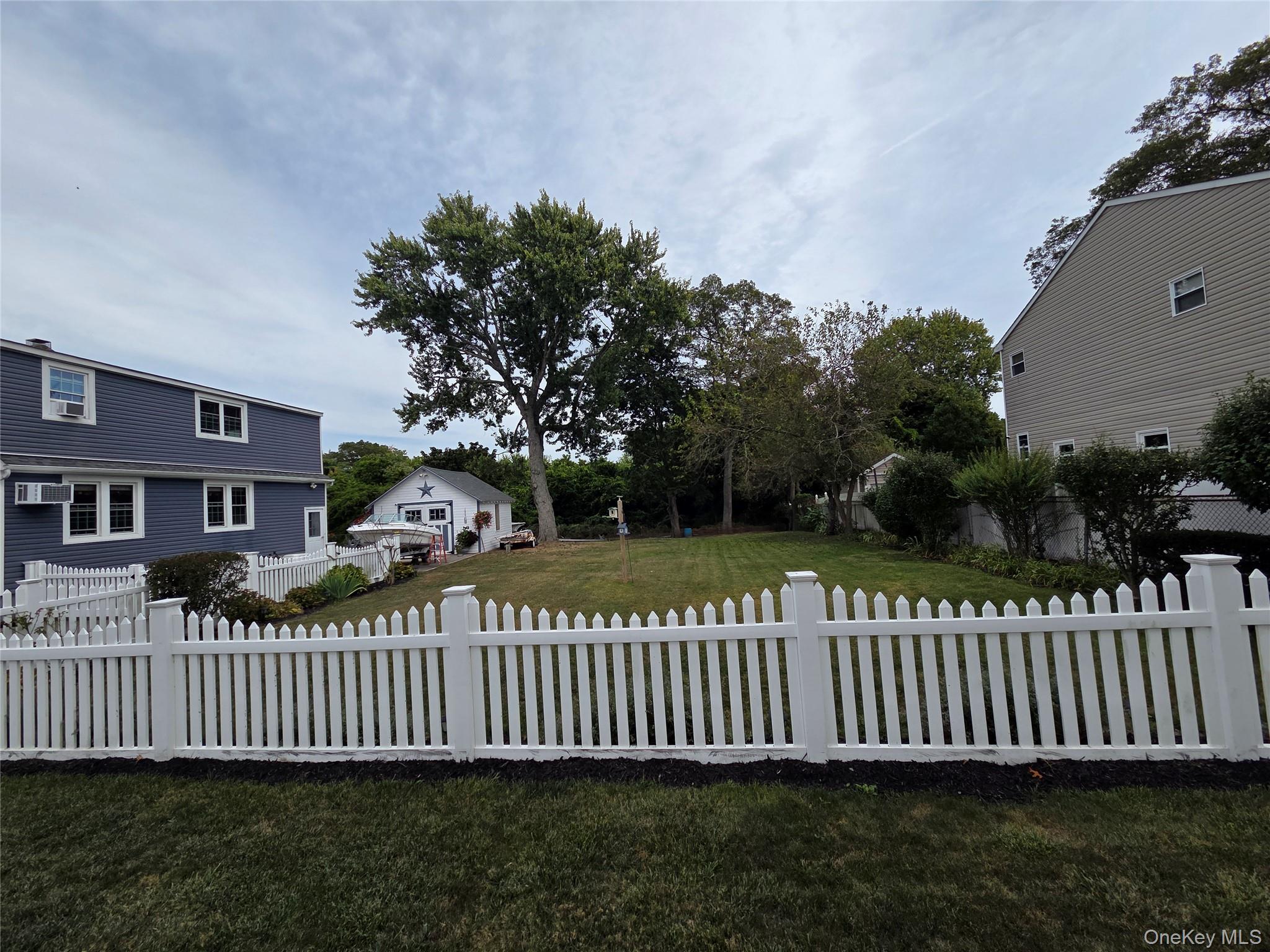 1405 Ohio Avenue, Bay Shore, NY 11706