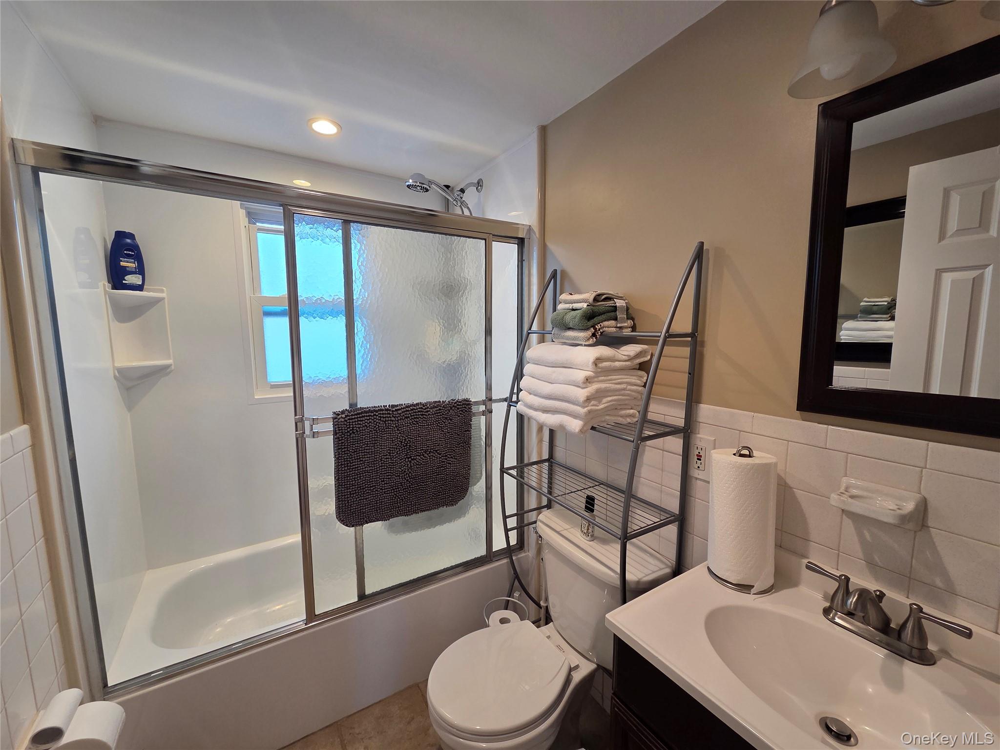 1405 Ohio Avenue, Bay Shore, NY 11706