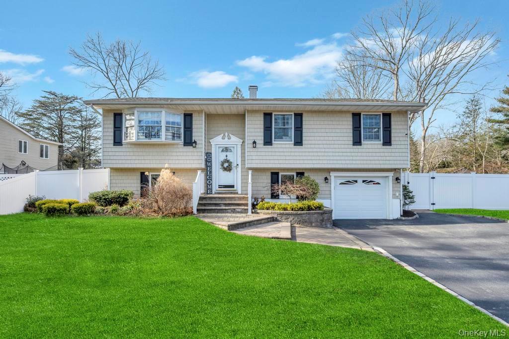 62 Forest Avenue, Lake Grove, NY 11755