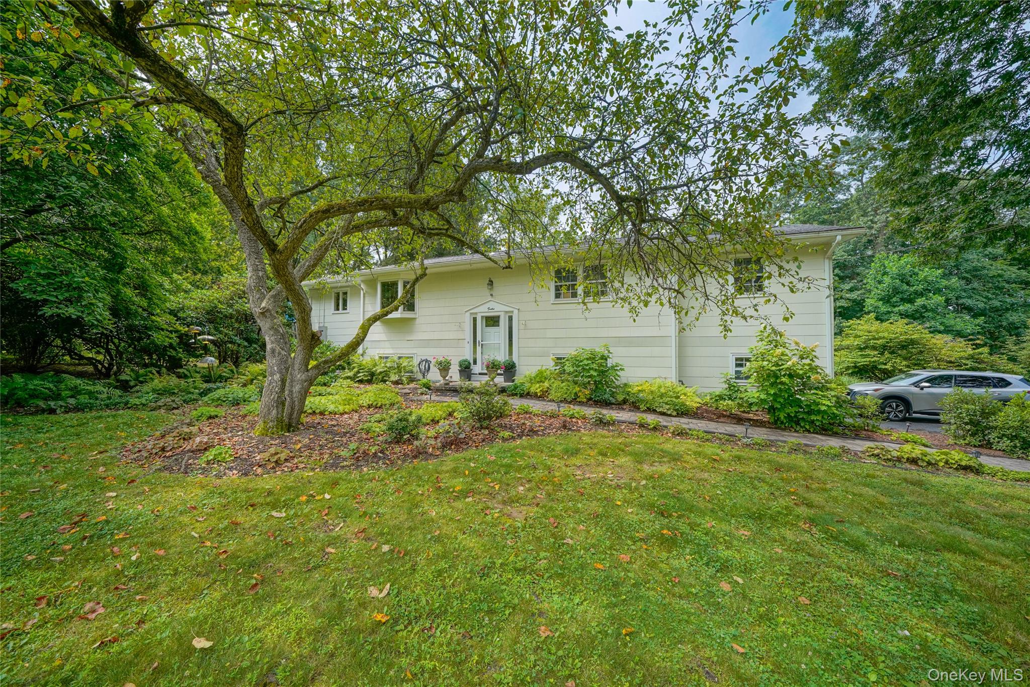 12 Capri Drive, Spring Valley, NY 10977