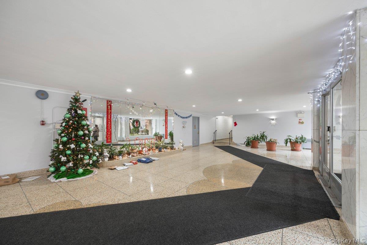 1 Sadore Lane # 5S, Yonkers, NY 10710