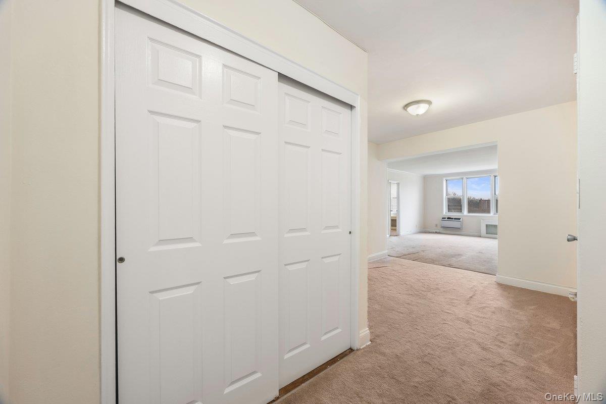 1 Sadore Lane # 5S, Yonkers, NY 10710