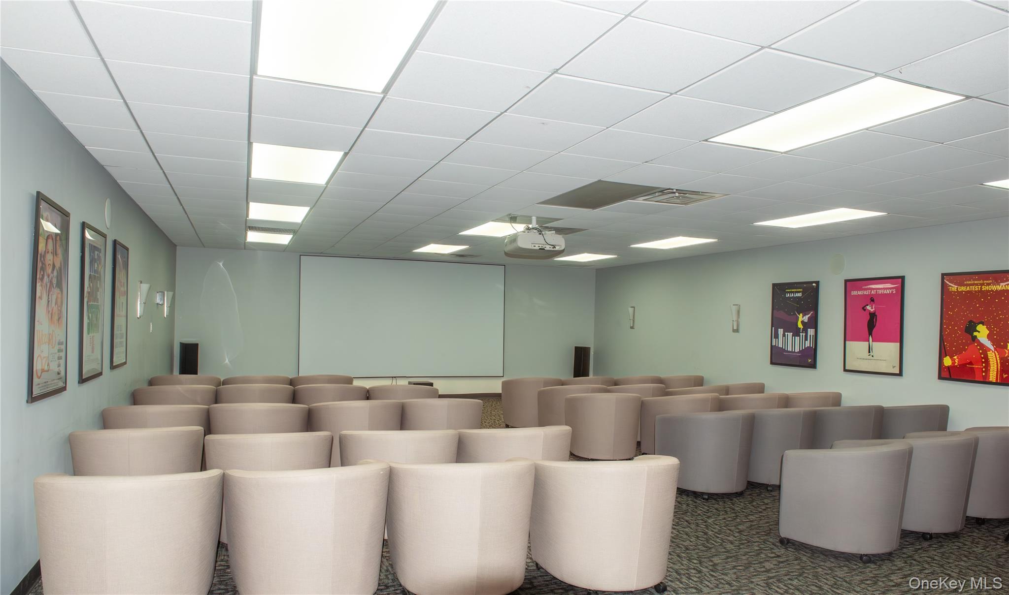 2 Bay Club Drive # 2T, Bayside, NY 11360