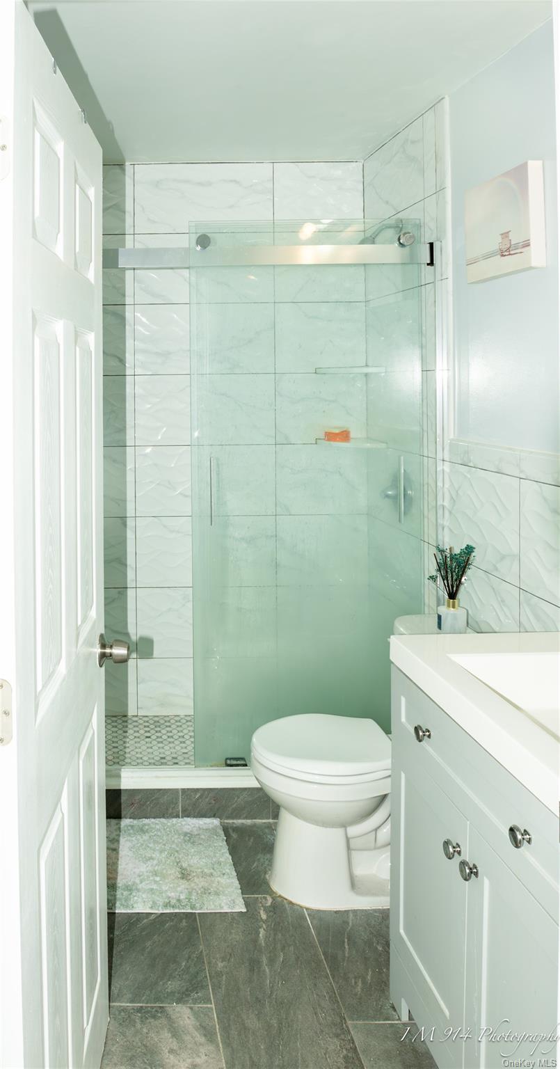 2 Bay Club Drive # 2T, Bayside, NY 11360