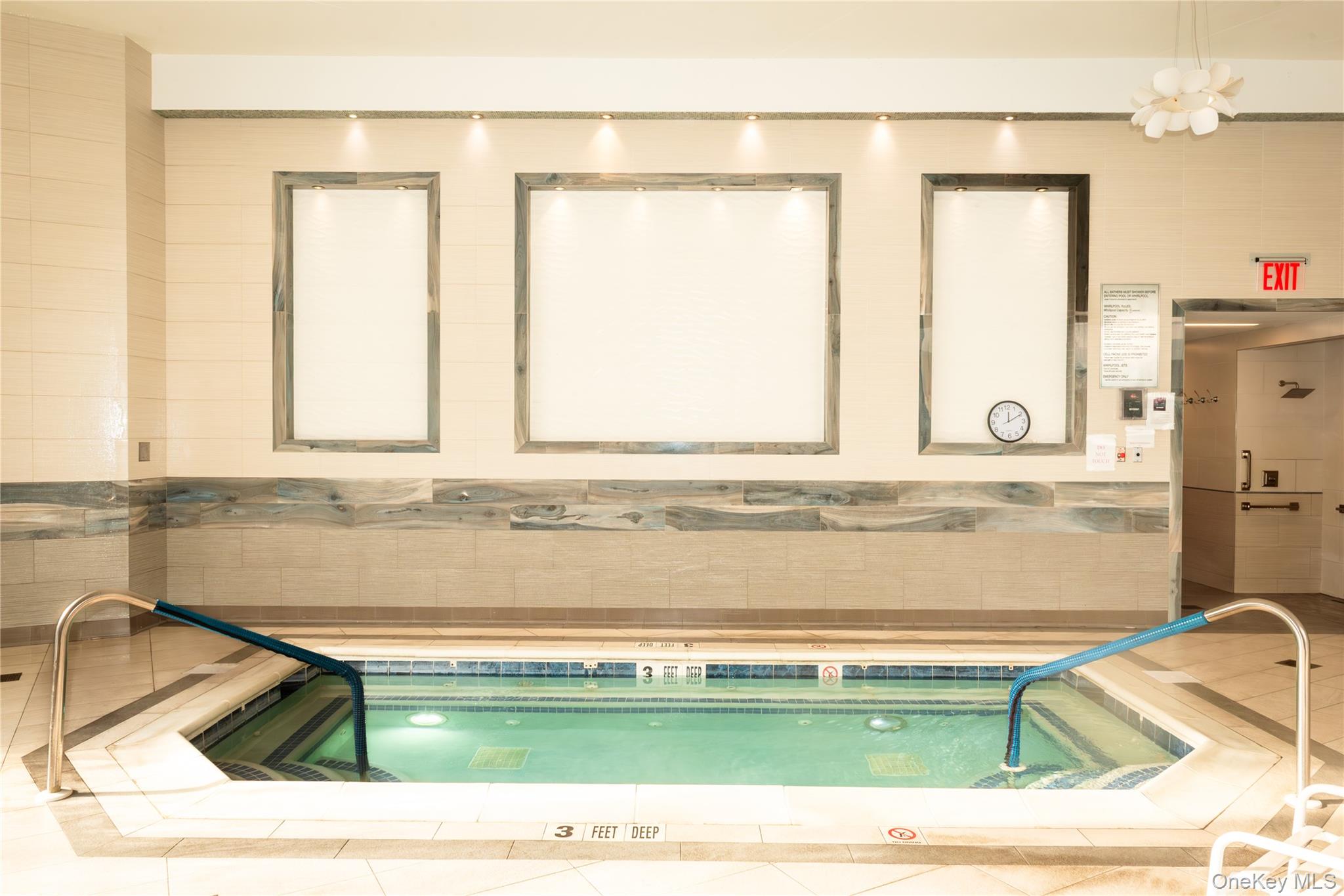 2 Bay Club Drive # 2T, Bayside, NY 11360