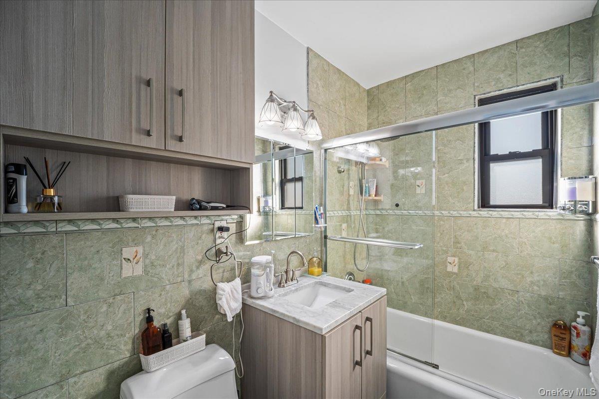 155-14 86 Street # 2, Howard Beach, NY 11414