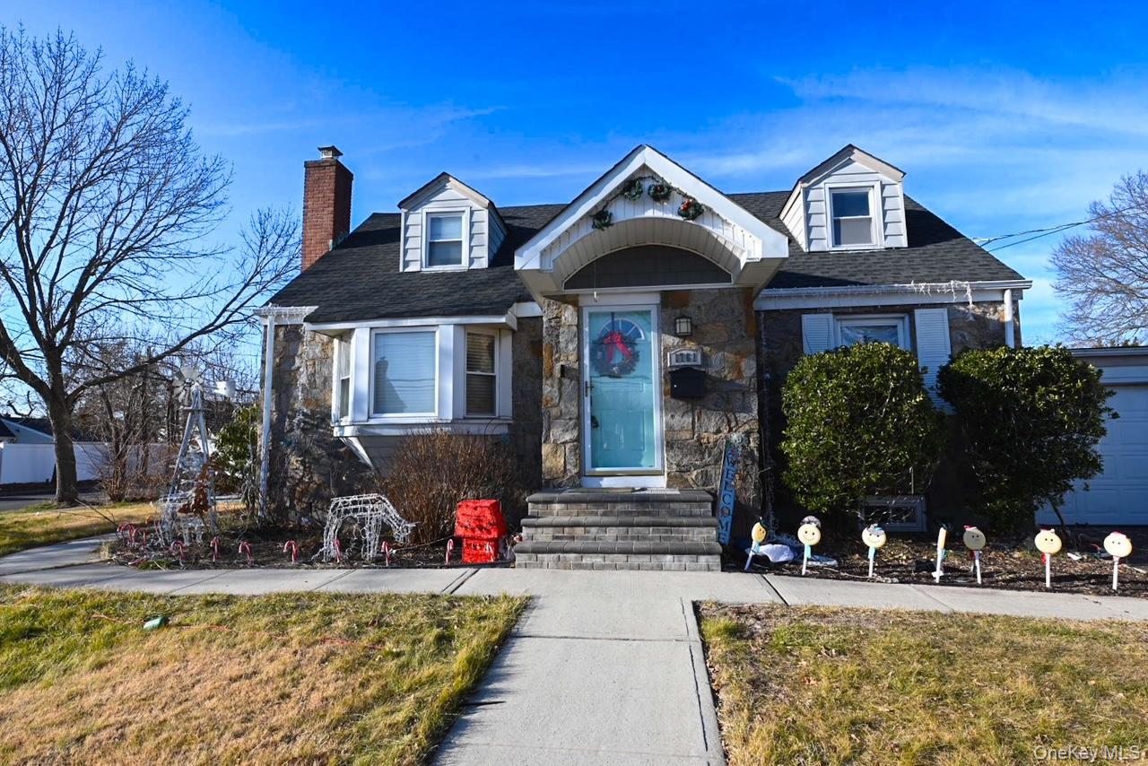 1761 Grant Avenue, East Meadow, NY 11554