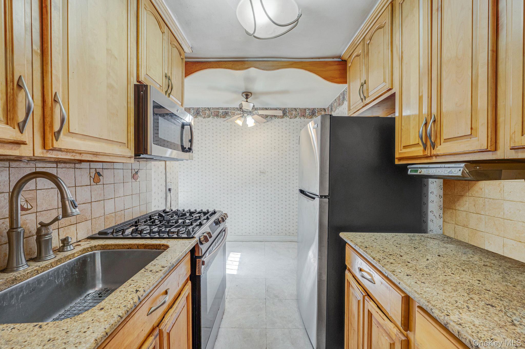 2552 E 7 Street # 1H, Brooklyn, NY 11235