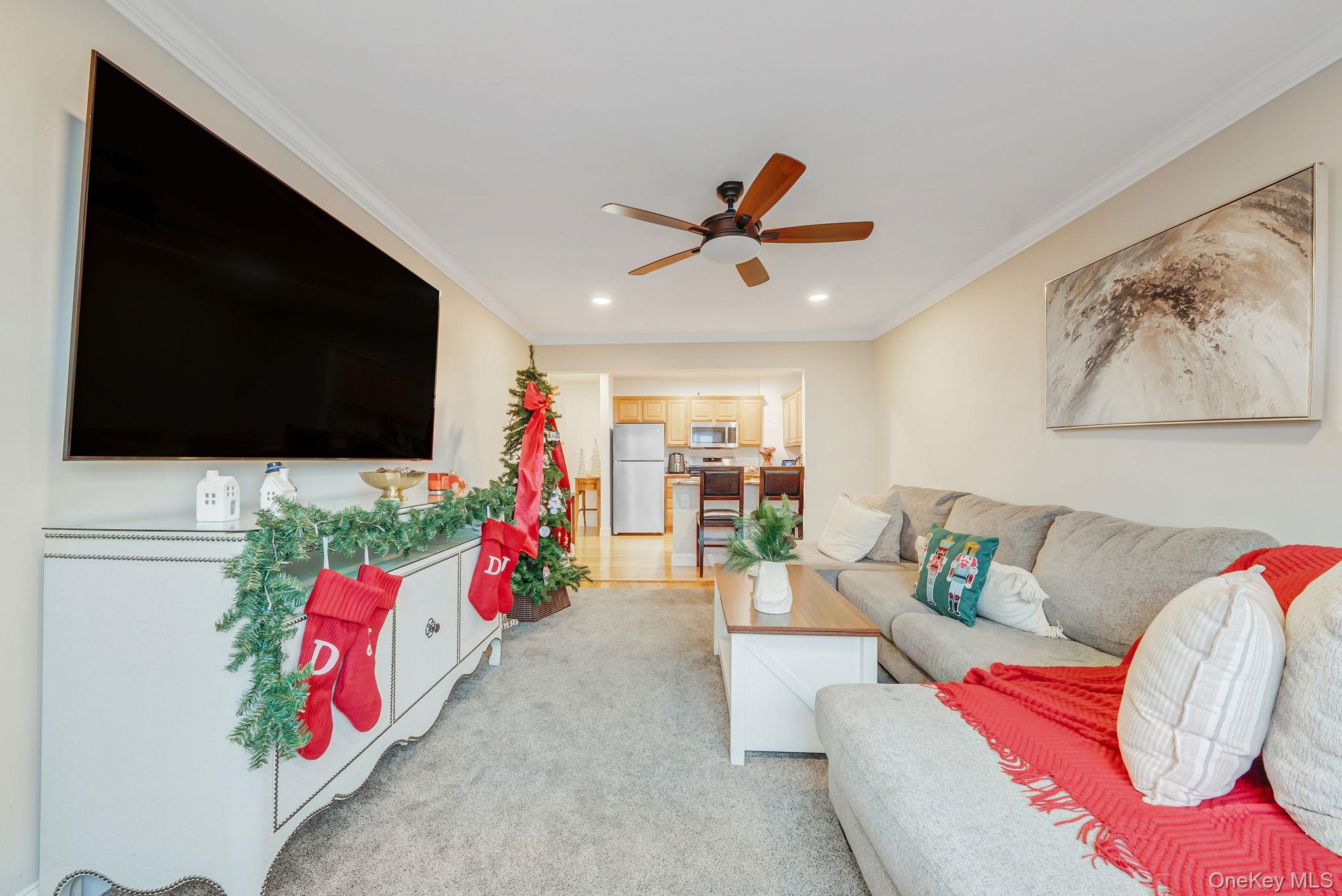 124 Smith Street # 3F, Freeport, NY 11520