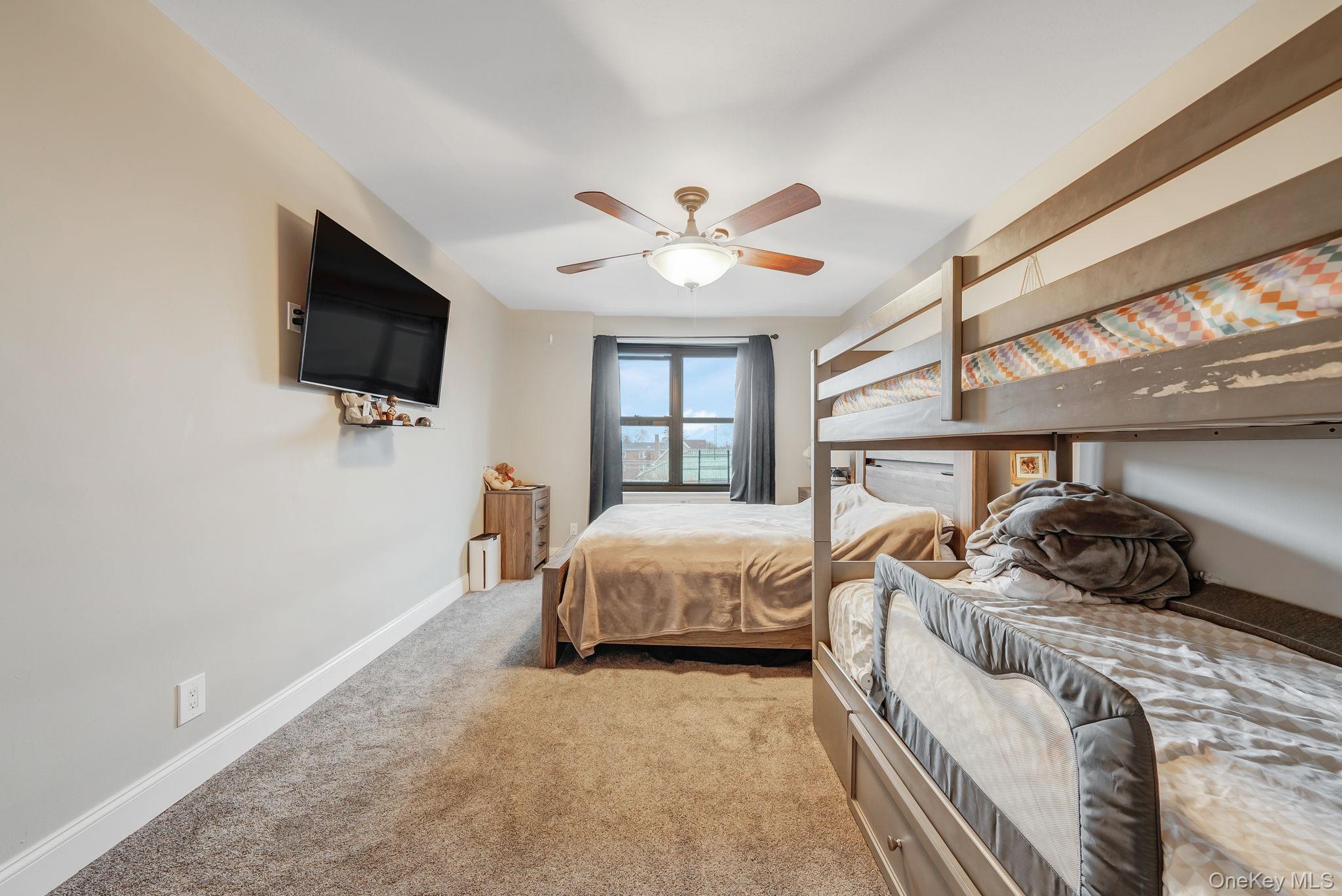 124 Smith Street # 3F, Freeport, NY 11520