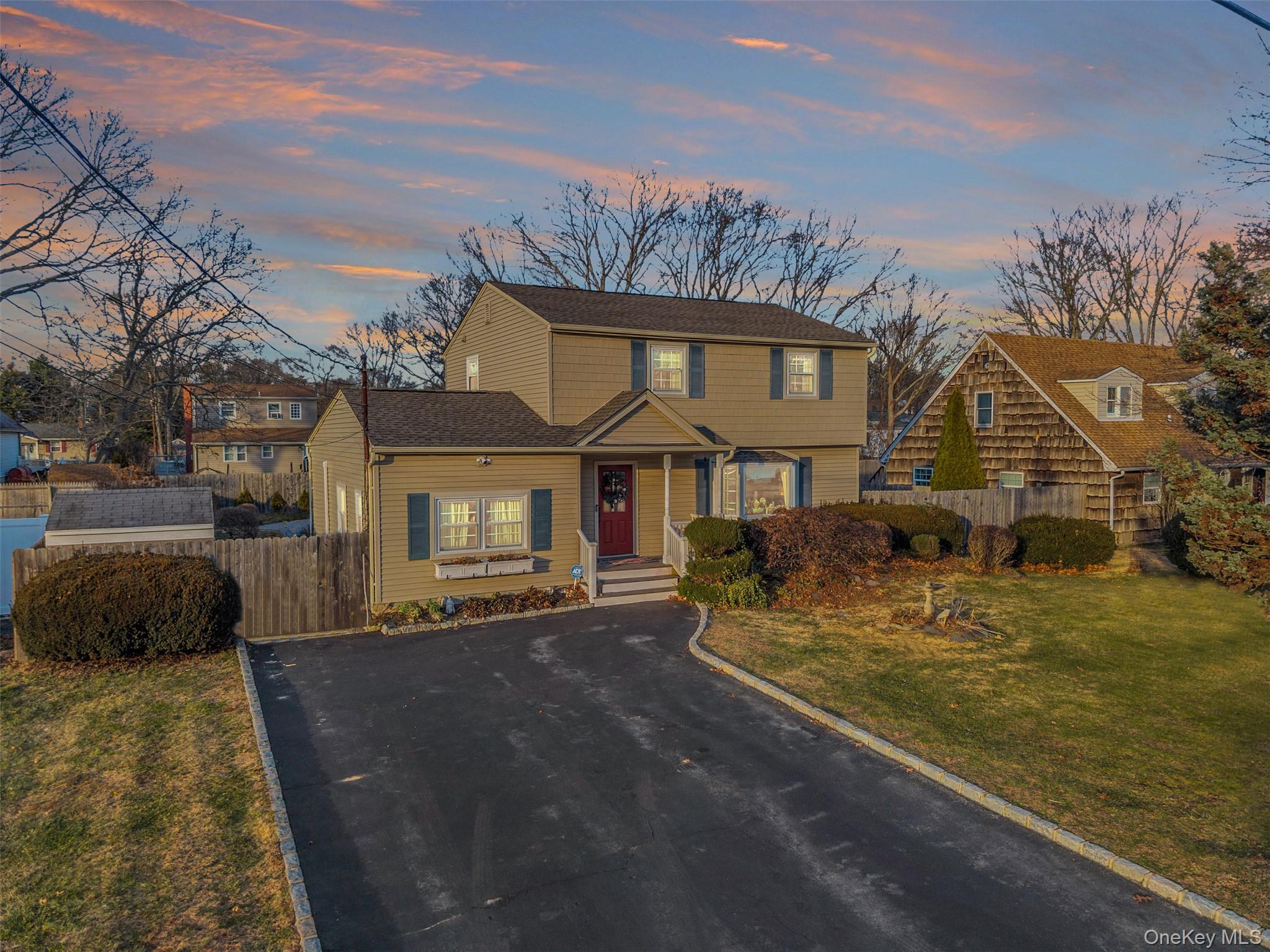 39 Appel Drive E, Shirley, NY 11967