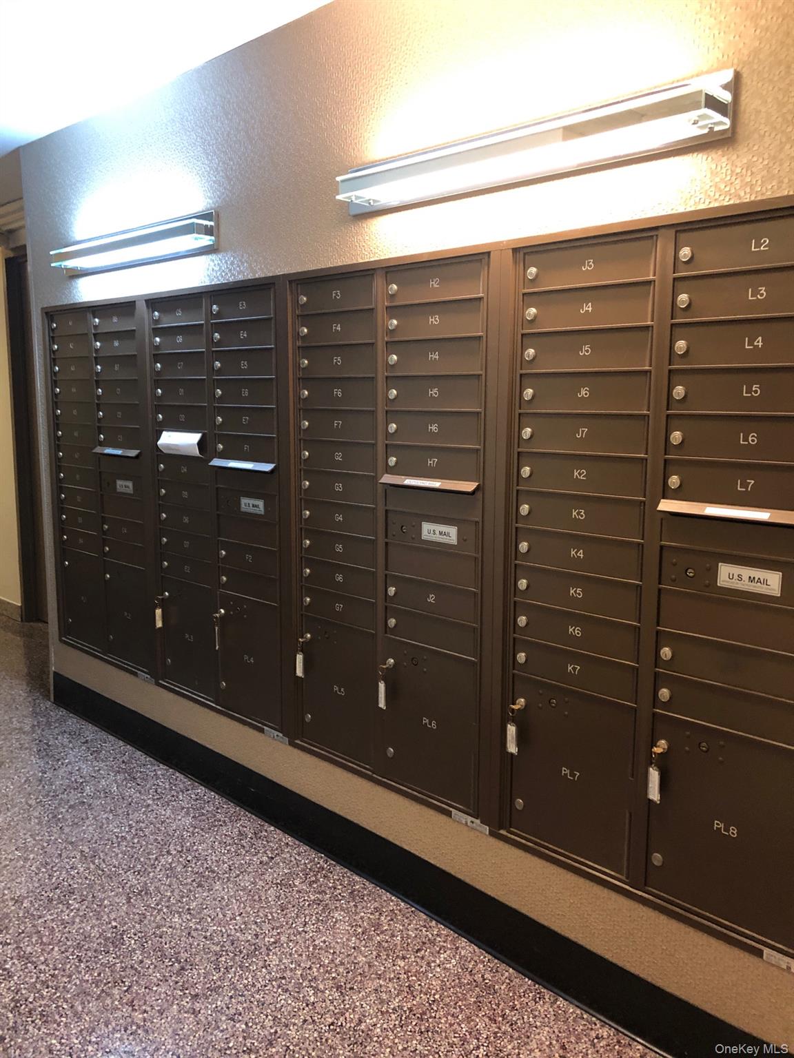 1296 Midland Avenue # E4, Yonkers, NY 10704