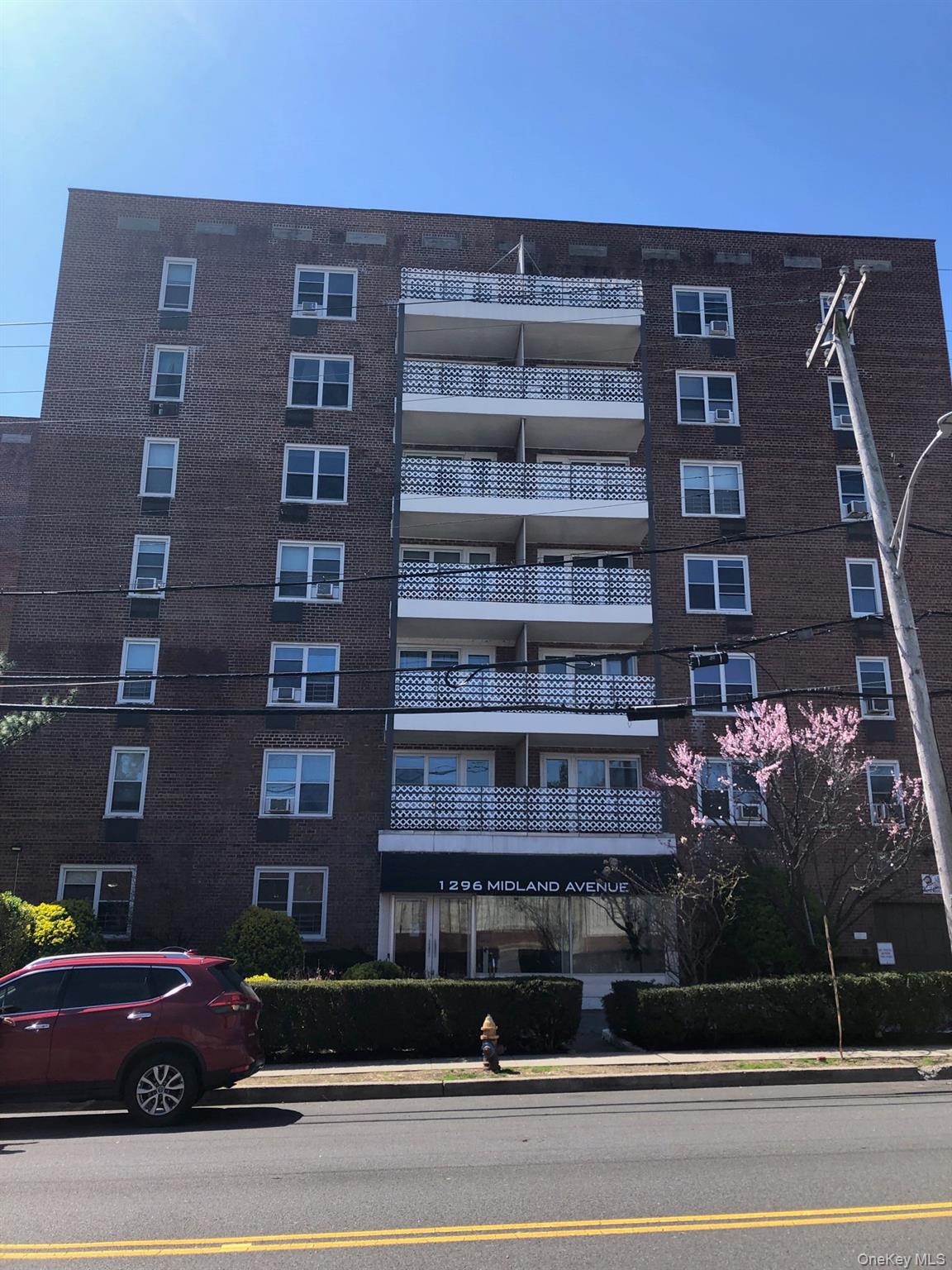 1296 Midland Avenue # E4, Yonkers, NY 10704