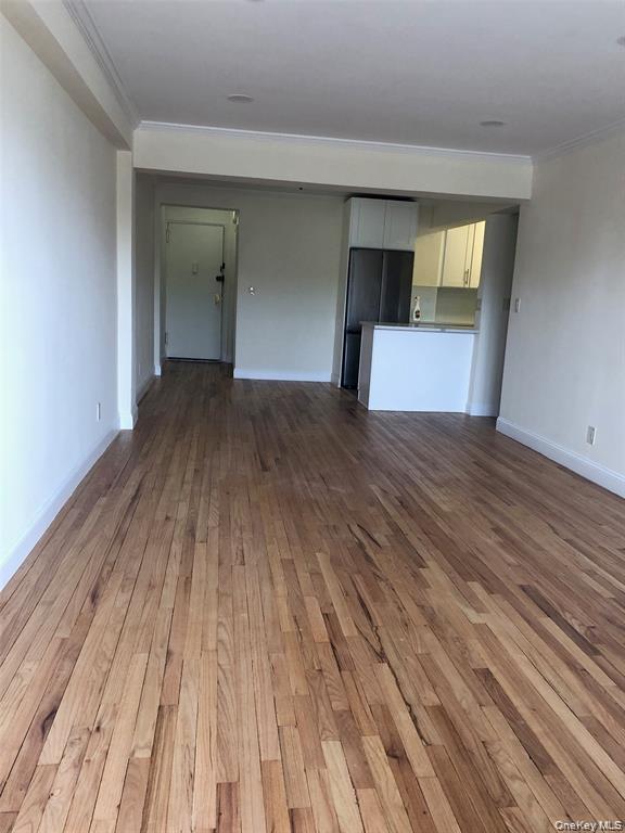 1296 Midland Avenue # E4, Yonkers, NY 10704