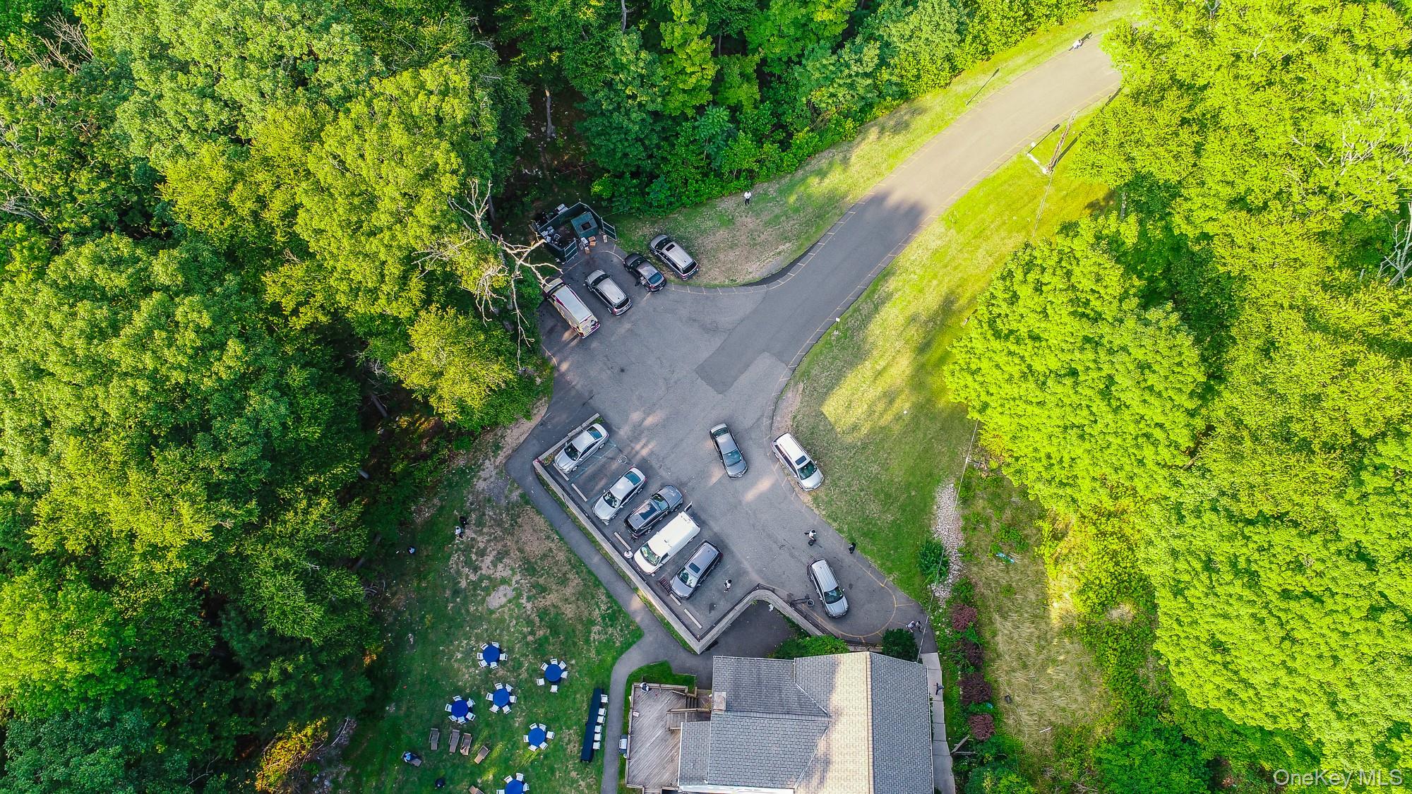 996 Haverstraw Road, Suffern, NY 10901