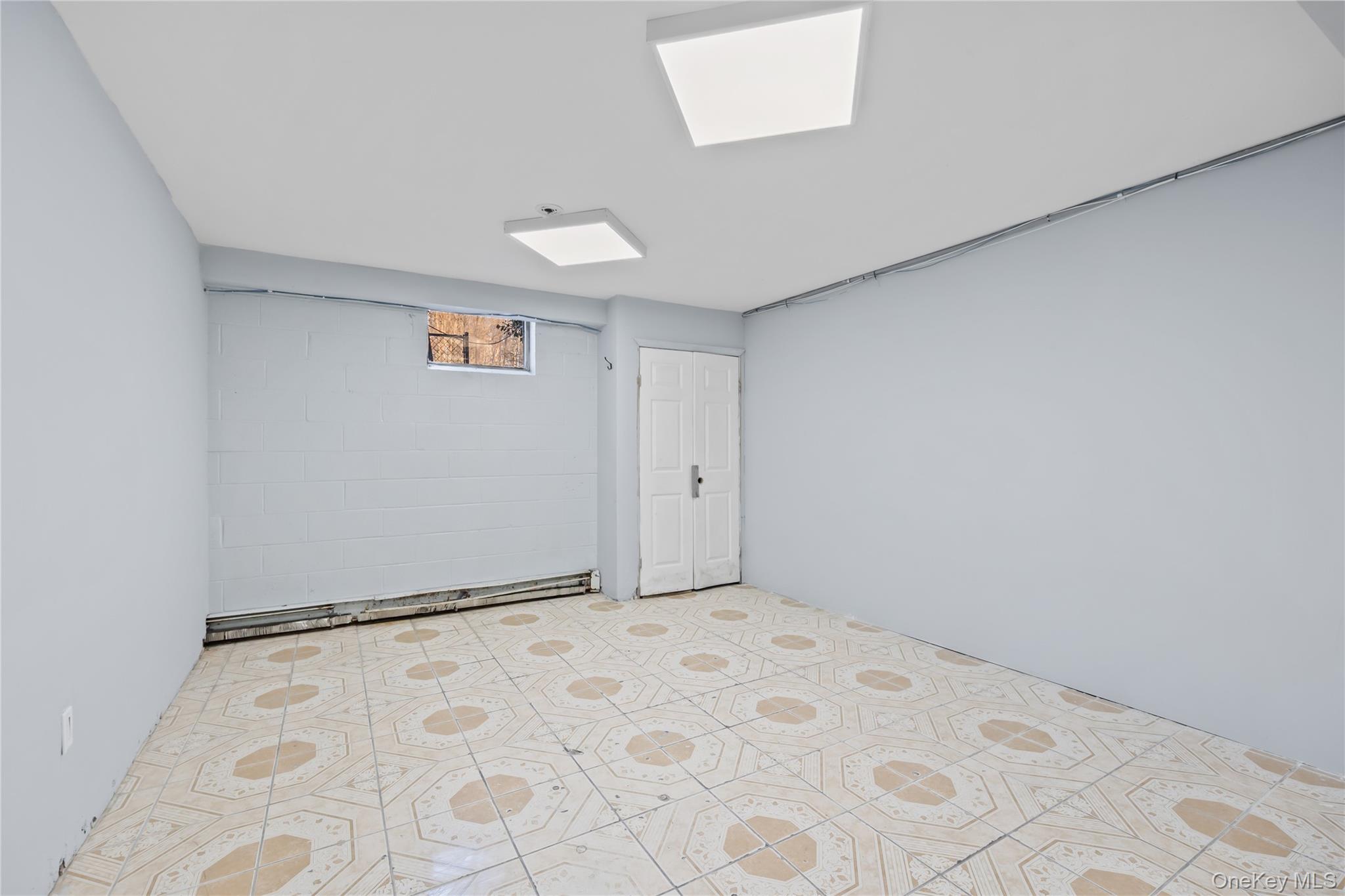 996 Haverstraw Road, Suffern, NY 10901