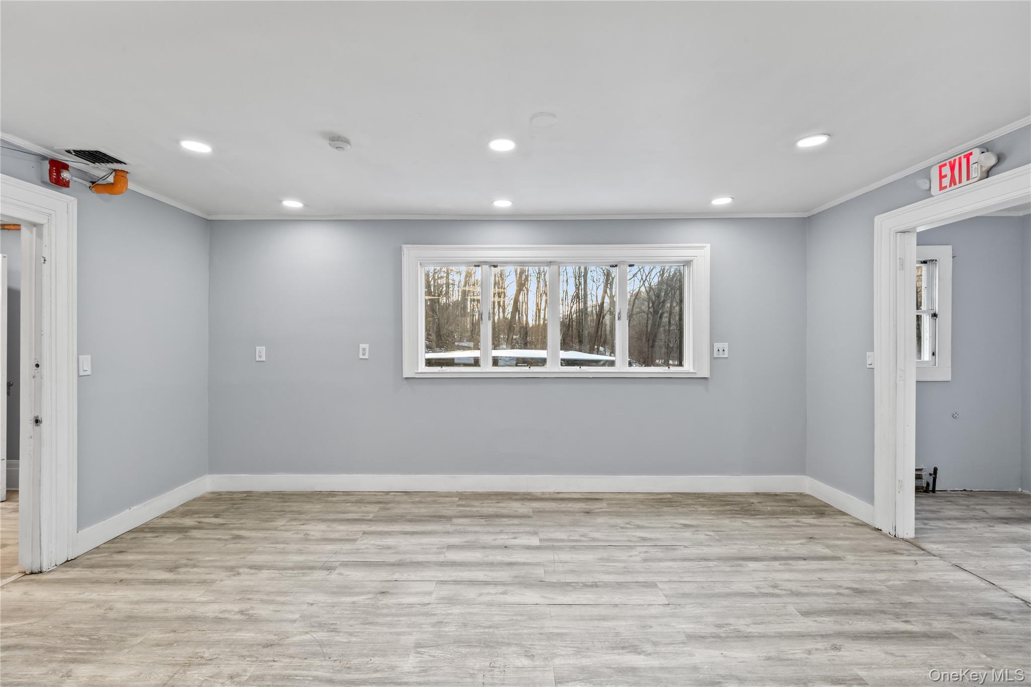 996 Haverstraw Road, Suffern, NY 10901