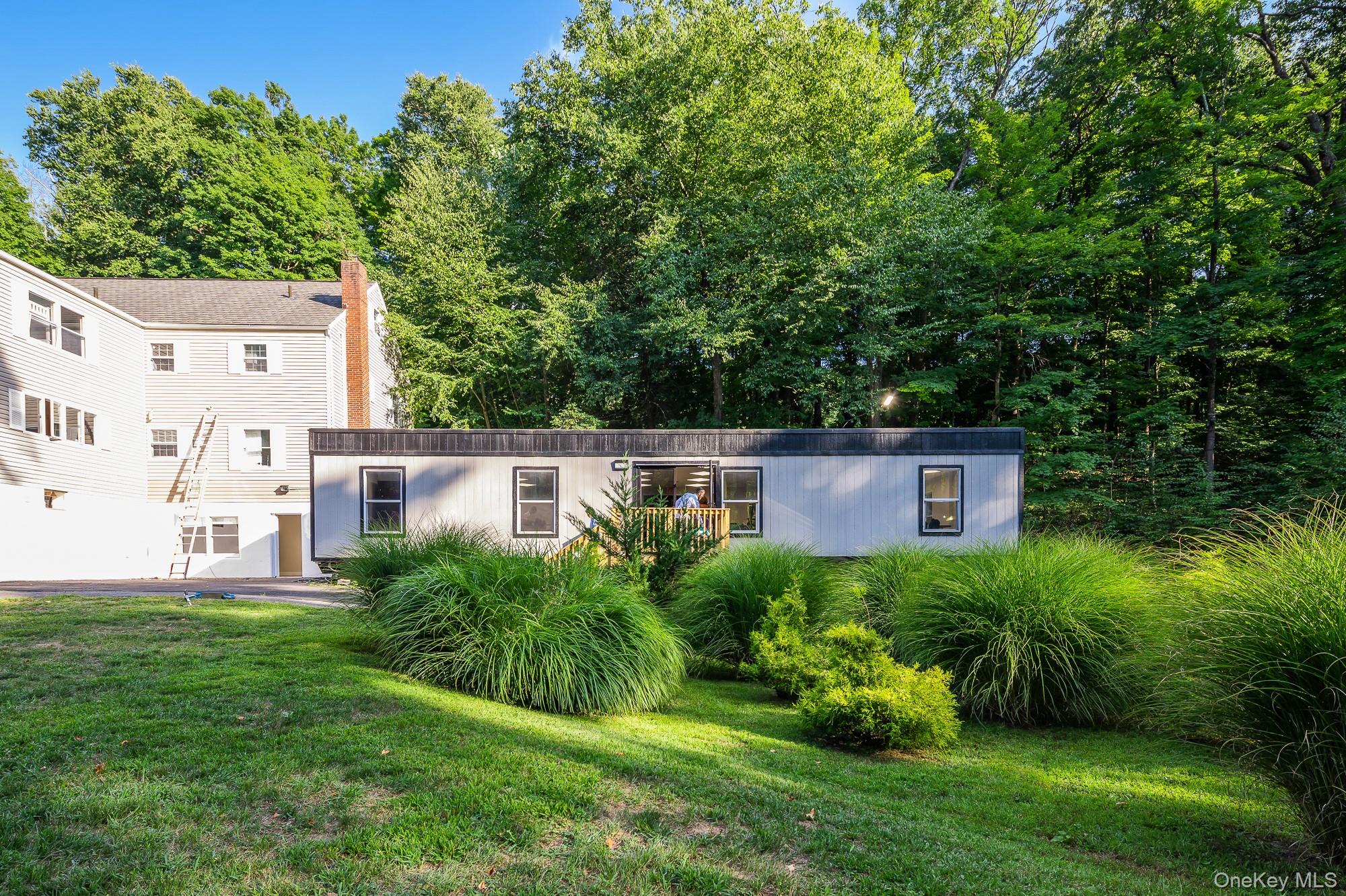 996 Haverstraw Road, Suffern, NY 10901