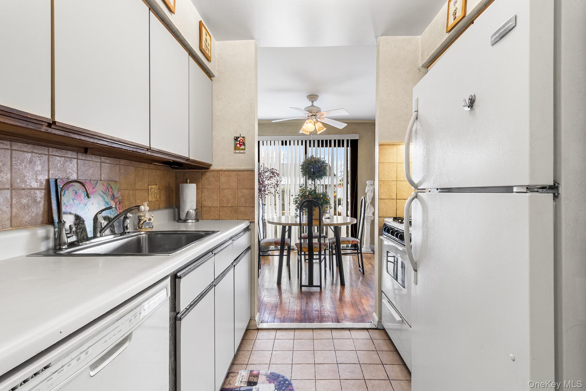 210 Fulton Street # 1A, Farmingdale, NY 11735