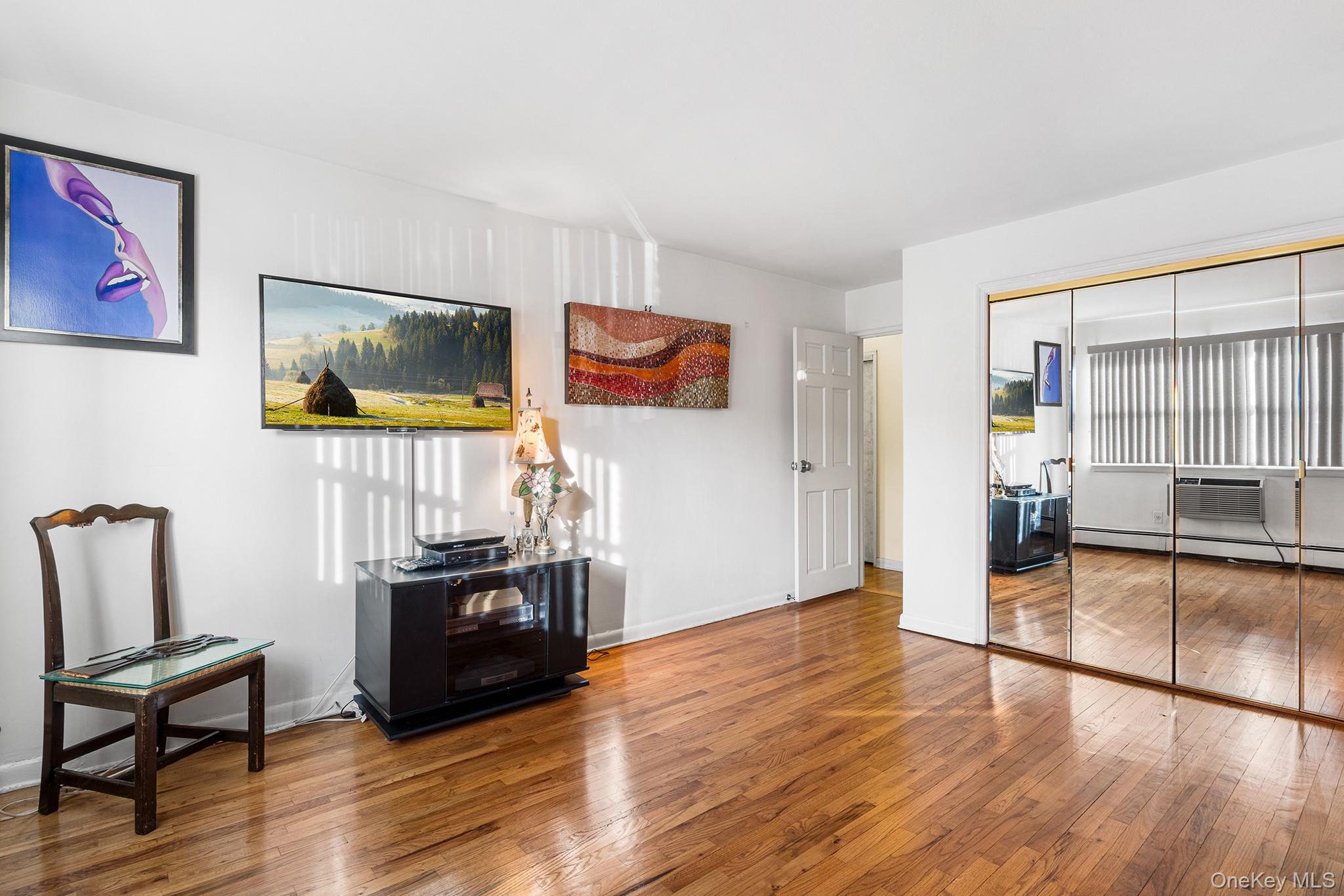 210 Fulton Street # 1A, Farmingdale, NY 11735