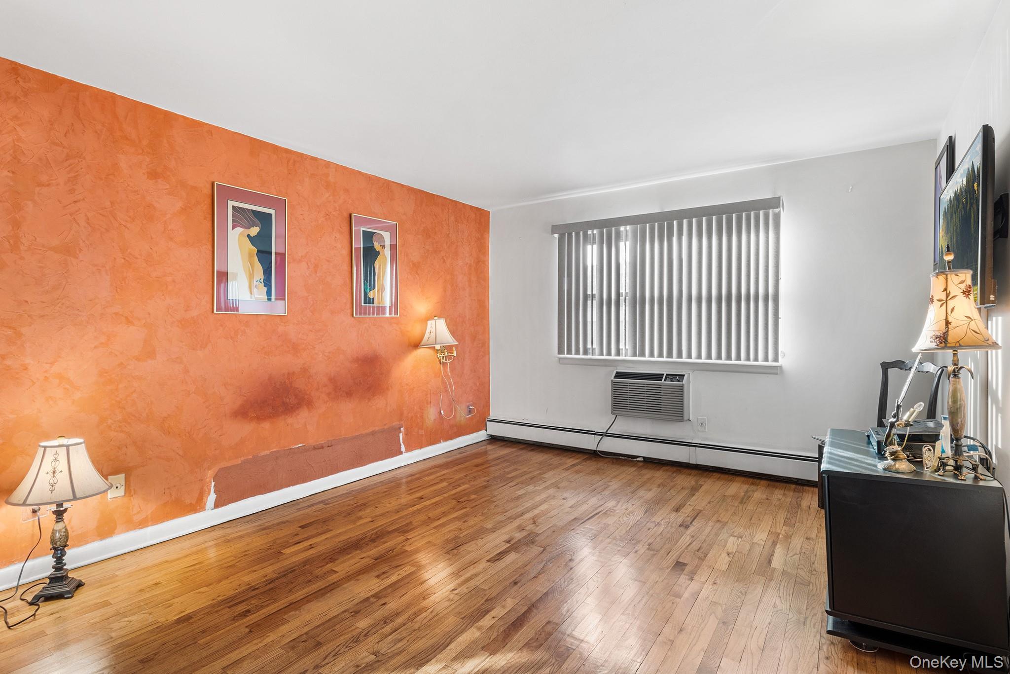 210 Fulton Street # 1A, Farmingdale, NY 11735