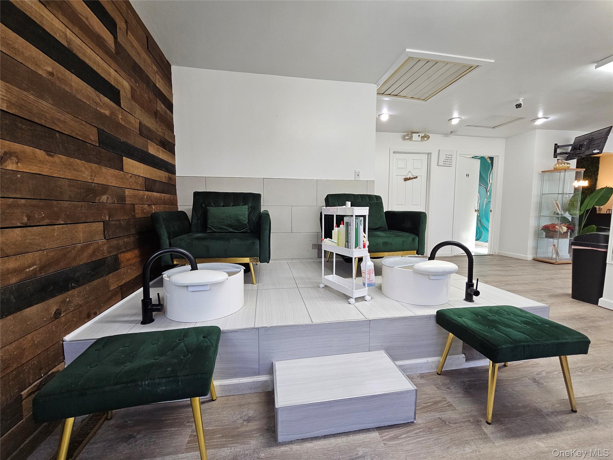 790 Route 211 E, Middletown, NY 10941