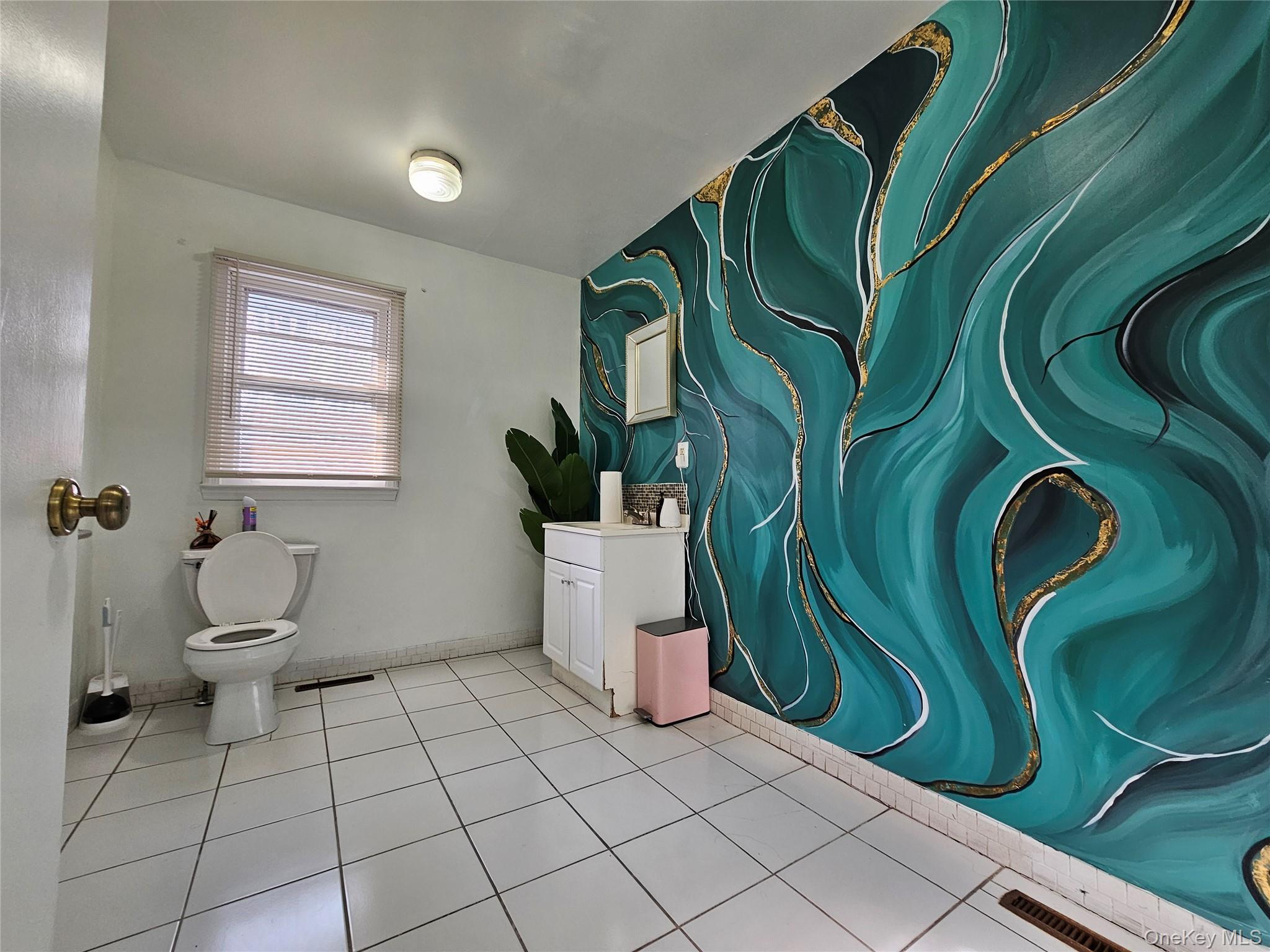 790 Route 211 E, Middletown, NY 10941