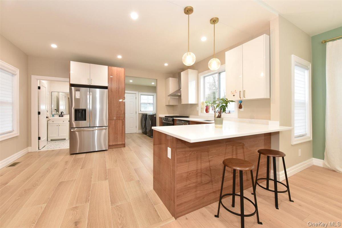 115 N Bergen Place, Freeport, NY 11520