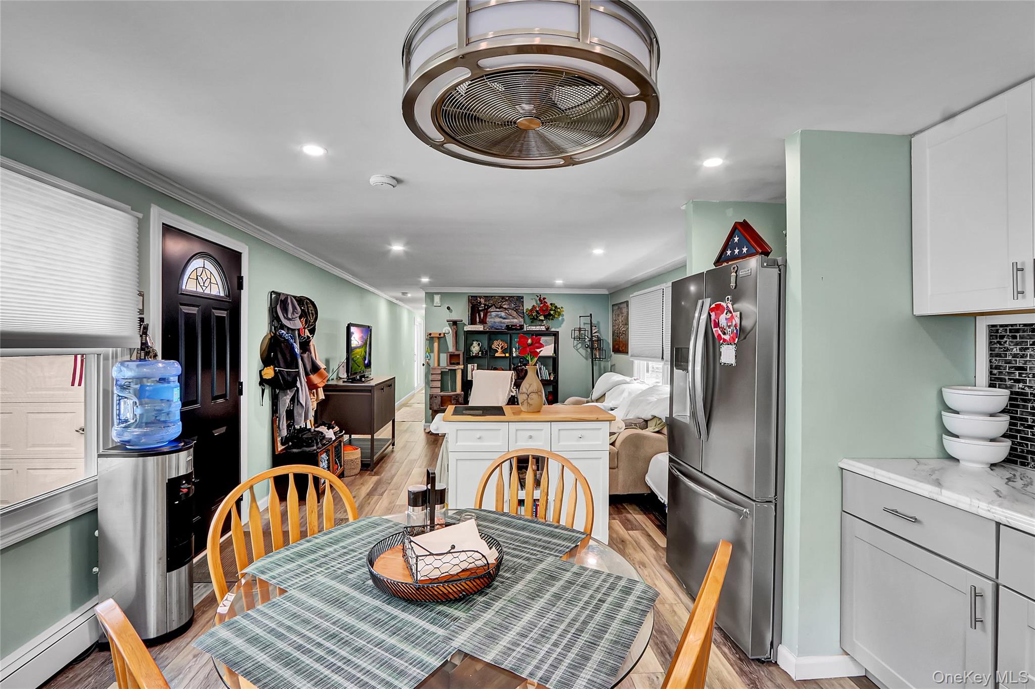 164 Village Circle W, Manorville, NY 11949