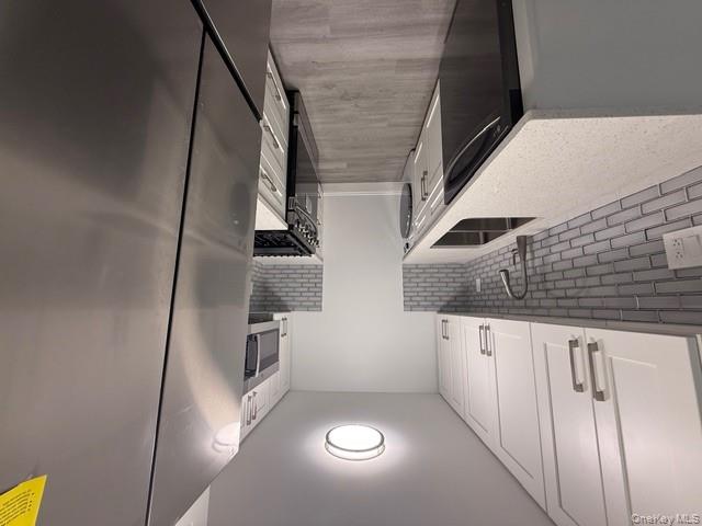 306 Hamilton Avenue # 1st Flr, Hewlett, NY 11557