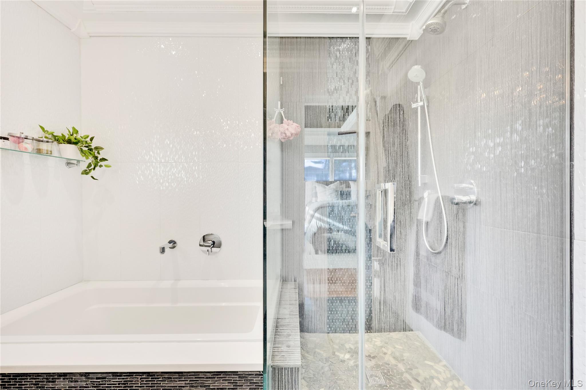 41 Erick Avenue, Hewlett, NY 11557