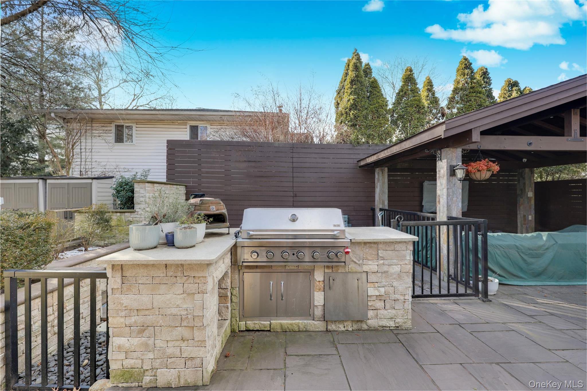 41 Erick Avenue, Hewlett, NY 11557