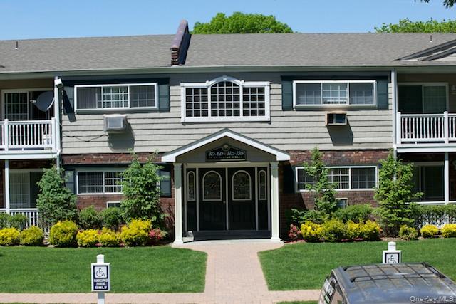 68 Mount Vernon Avenue # F11, Patchogue, NY 11772