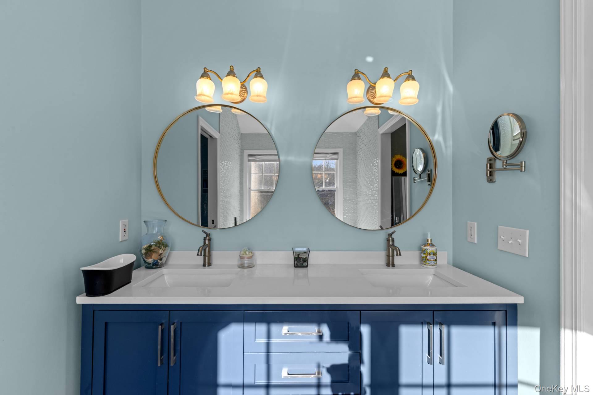 17 Dunmar Drive, Sag Harbor, NY 11963