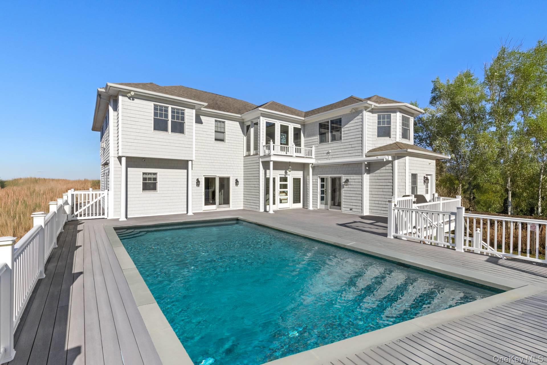 17 Dunmar Drive, Sag Harbor, NY 11963