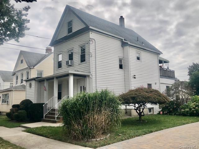108 Elizabeth Street, Floral Park, NY 11001